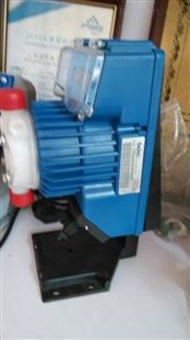 小型电磁隔膜计量泵生产